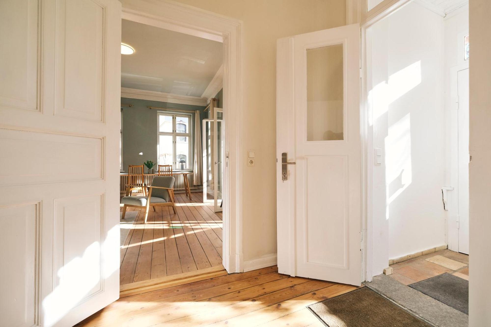 Villa Rosa - Charmante, Grosse Altbauwohnung Flensburgo Esterno foto